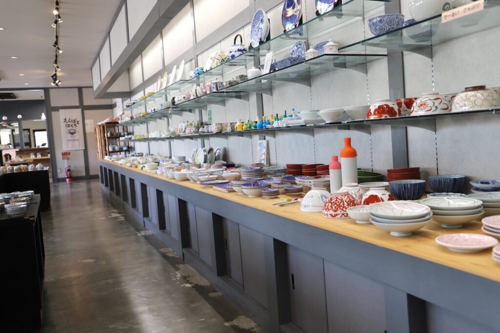 Yoshida Ware Display – Plates and Bowls